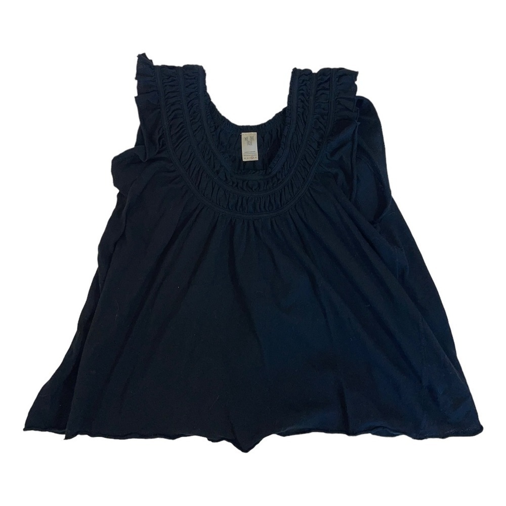 Free People We the Free Pleated Top Size Med. Black Flutter Sleeve Crew Neck GUC